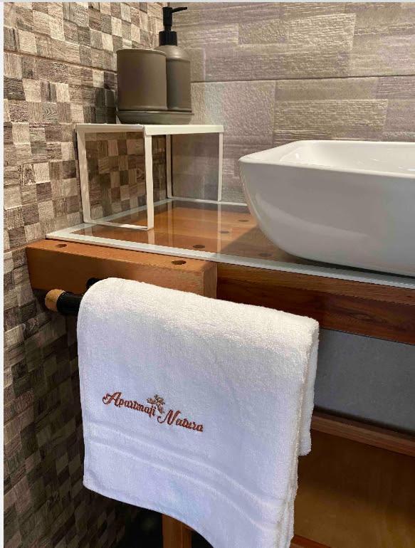 Lovely Apartment In Nature With Sauna! ポストイナ エクステリア 写真