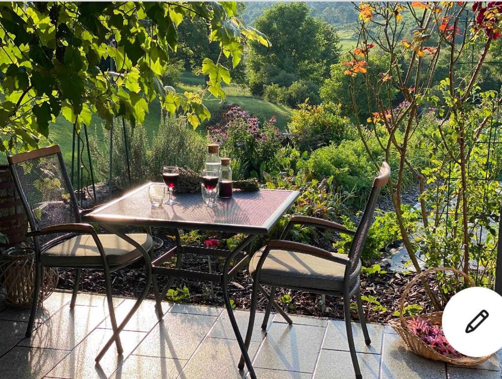 Lovely Apartment In Nature With Sauna! ポストイナ エクステリア 写真